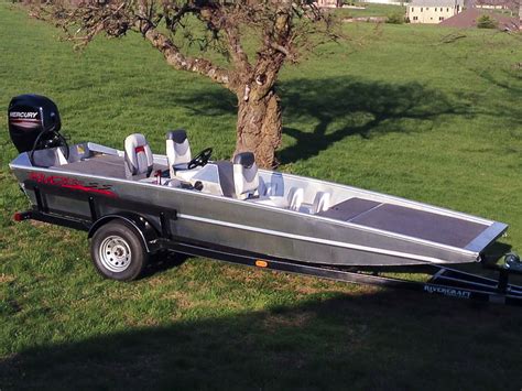 custom aluminum boats